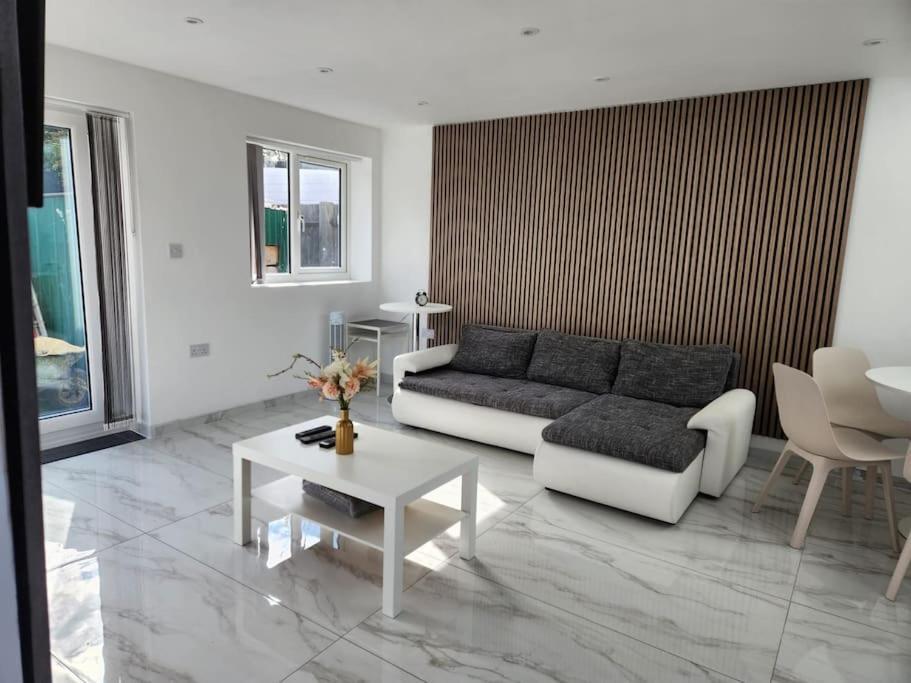 Spacious And Bright One Bedroom Apartment Οξφόρδη Εξωτερικό φωτογραφία